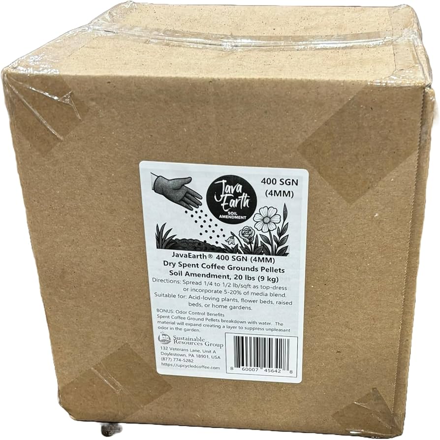 kawowe fusy nawożą kwiaty